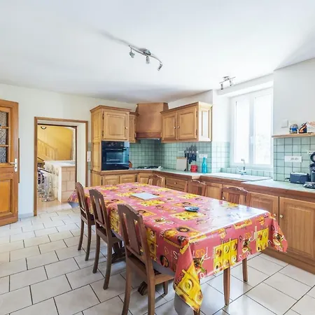 De 4 Chambres Avec Piscine Privee Jardin Clos Et Wifi A Meard De Gurcon Вилла