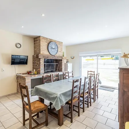 De 4 Chambres Avec Piscine Privee Jardin Clos Et Wifi A Meard De Gurcon